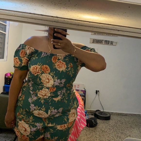 Pretty jumpsuit - Picture 3 of 5